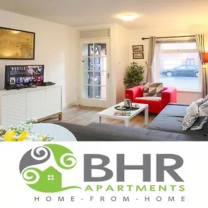 Apartment Great Location - Centre - Parking - 4 Beds - 2 Bedrooms, Belfast